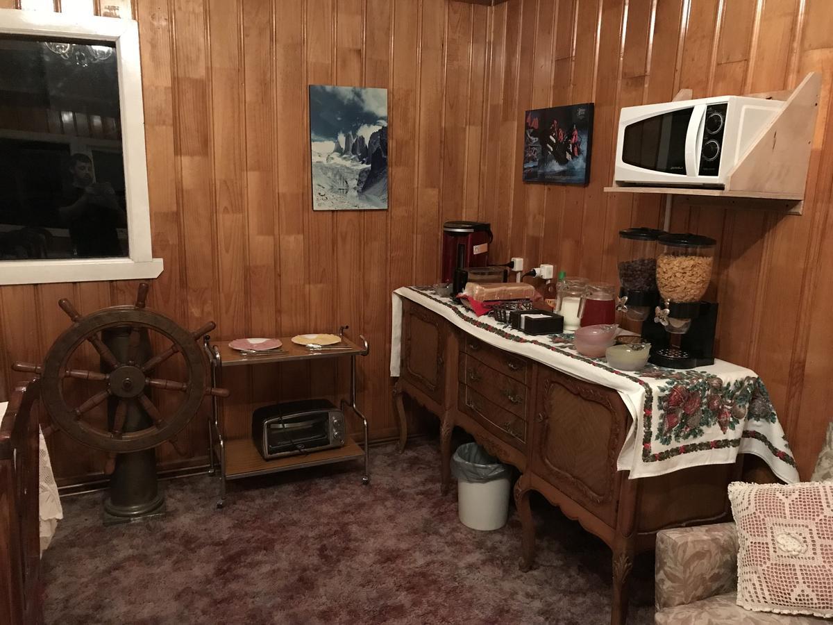 بويرتو ناتالز Antiguos Bed And Breakfast المظهر الخارجي الصورة
