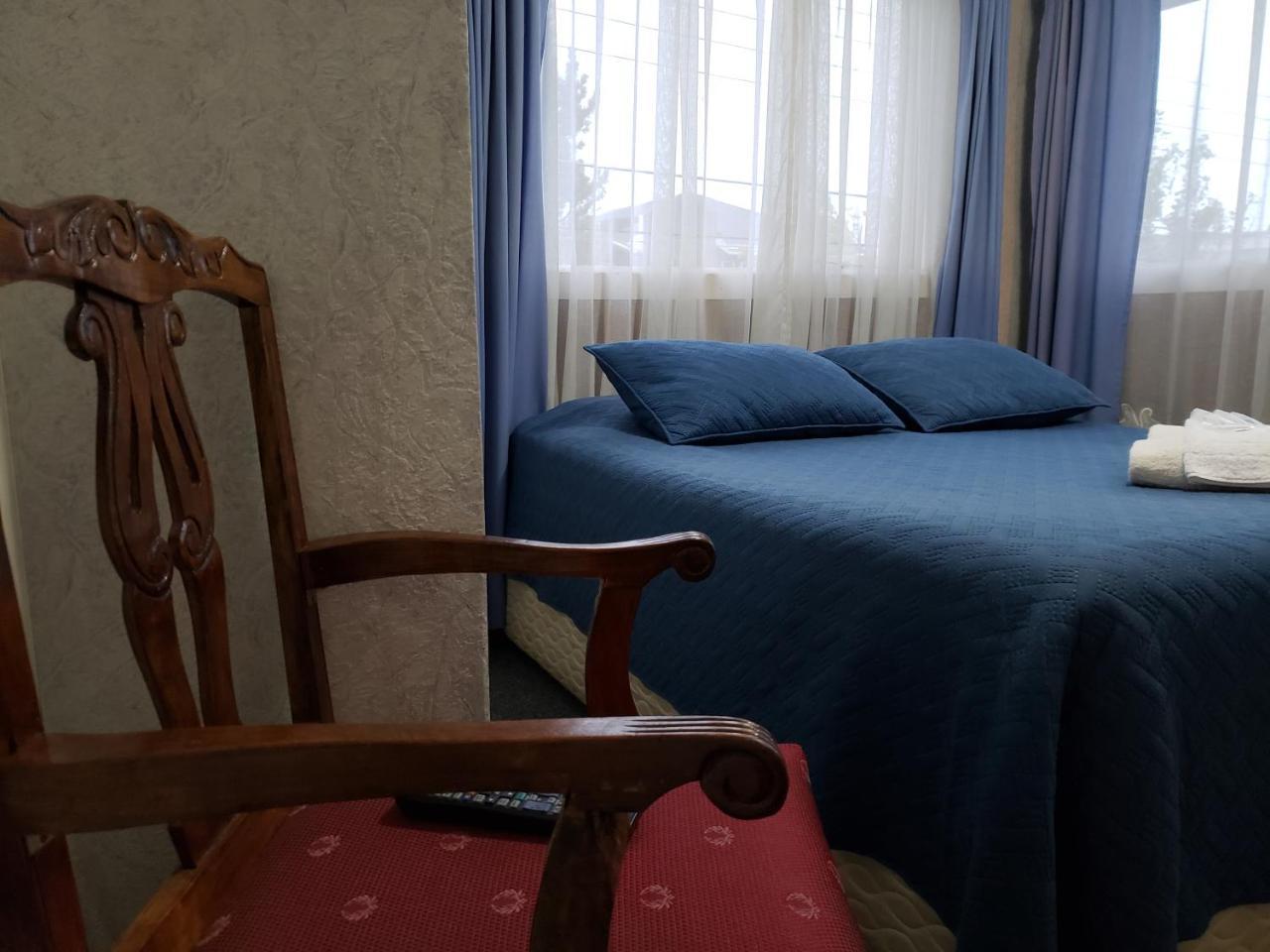 بويرتو ناتالز Antiguos Bed And Breakfast المظهر الخارجي الصورة