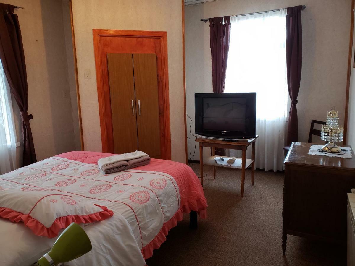 بويرتو ناتالز Antiguos Bed And Breakfast المظهر الخارجي الصورة