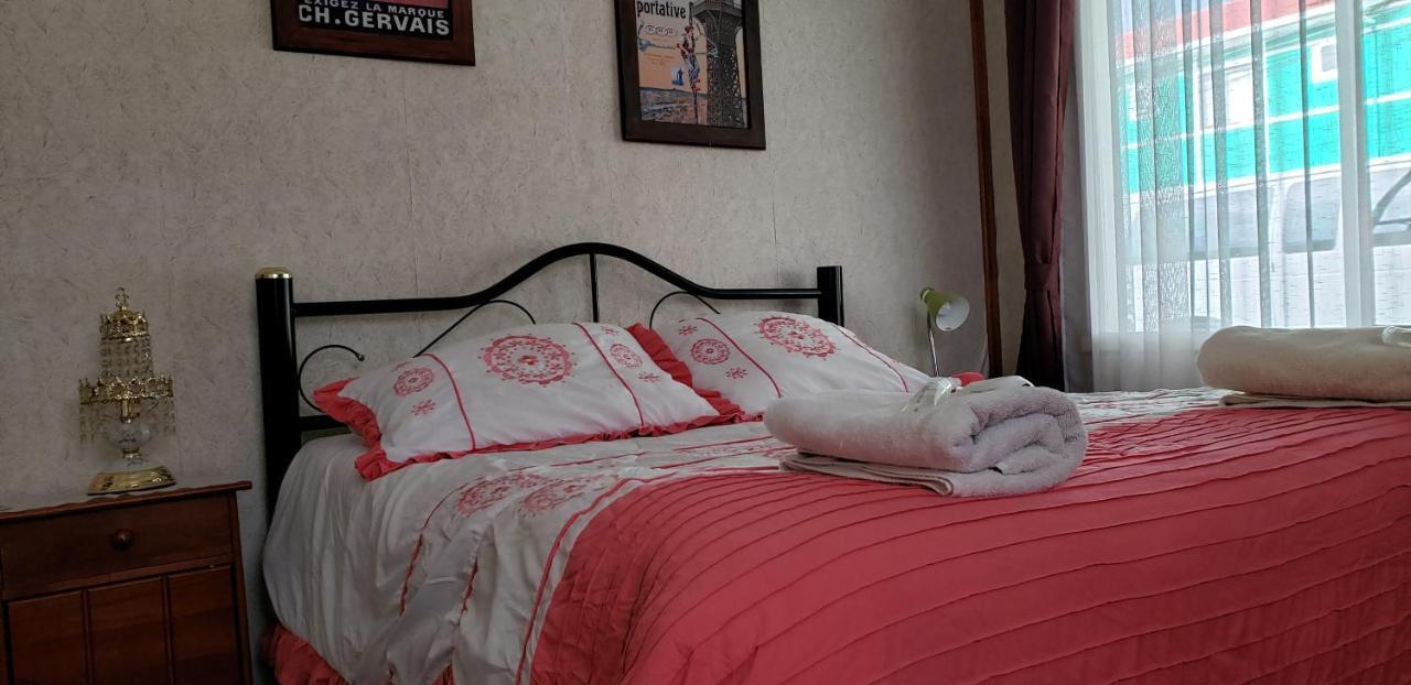 بويرتو ناتالز Antiguos Bed And Breakfast المظهر الخارجي الصورة